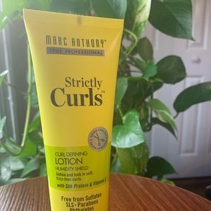 NEW - Marc Anthony Strictly Curls Defining Lotion